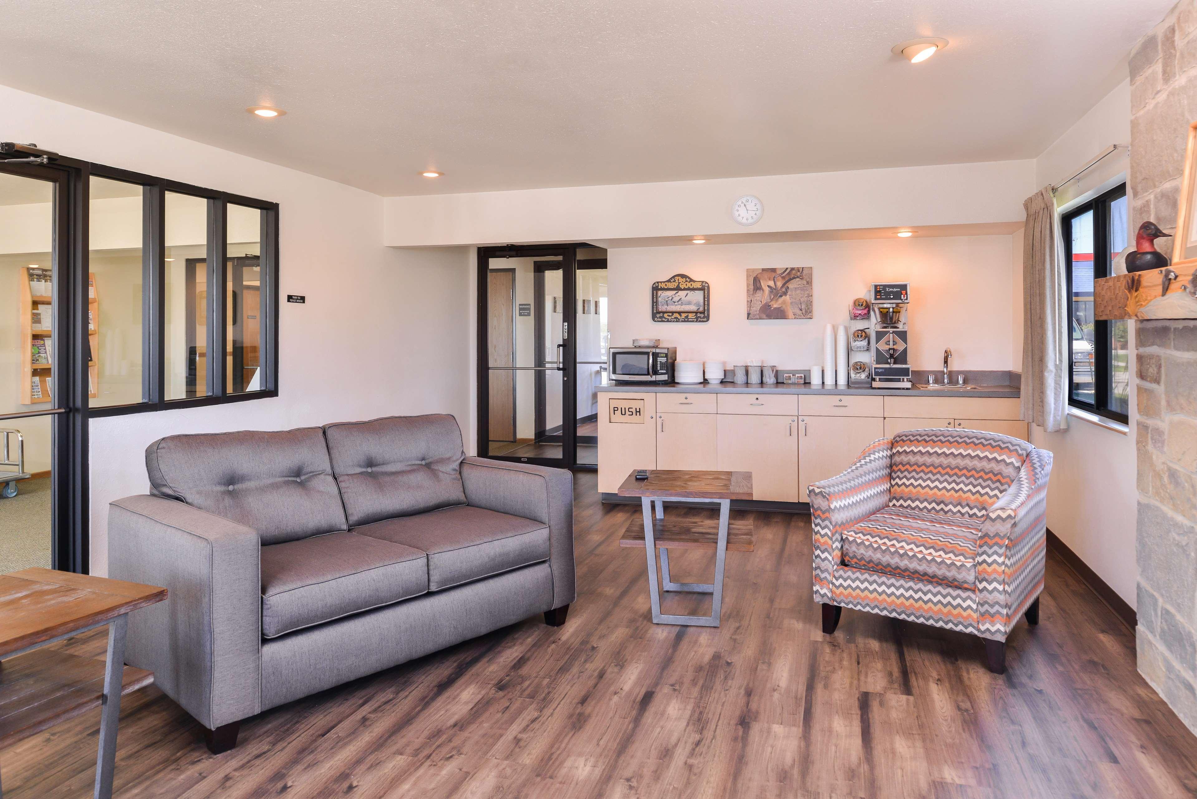 Americas Best Value Inn Missouri Valley Екстер'єр фото
