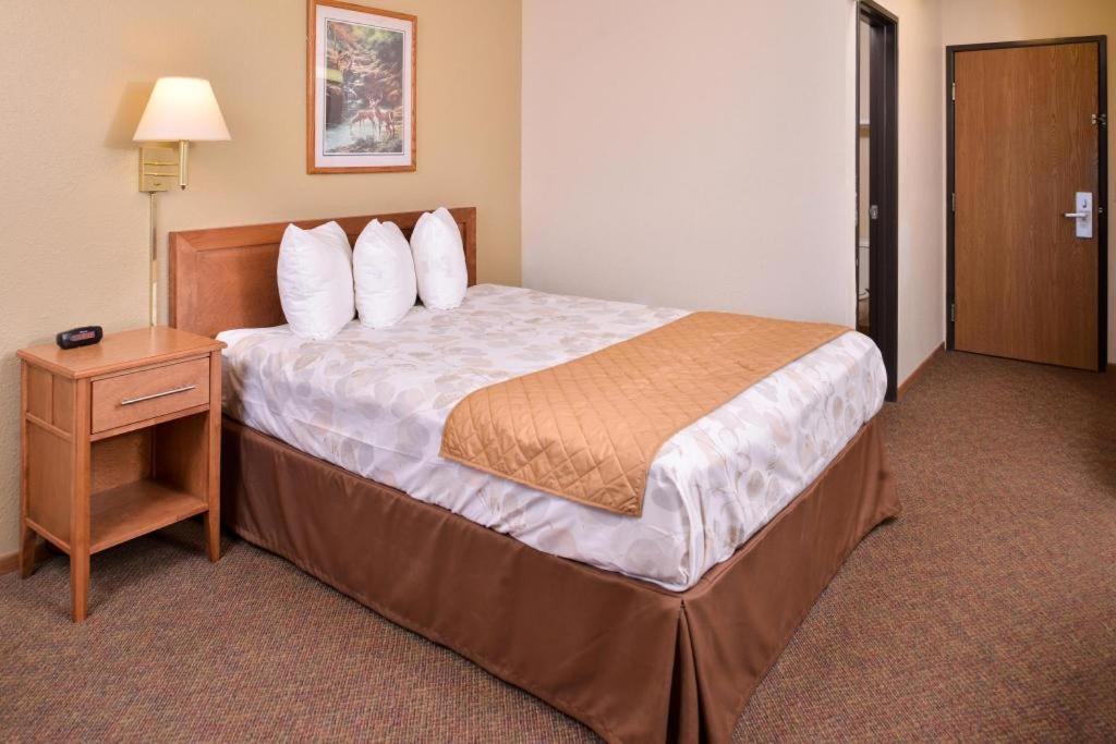 Americas Best Value Inn Missouri Valley Екстер'єр фото