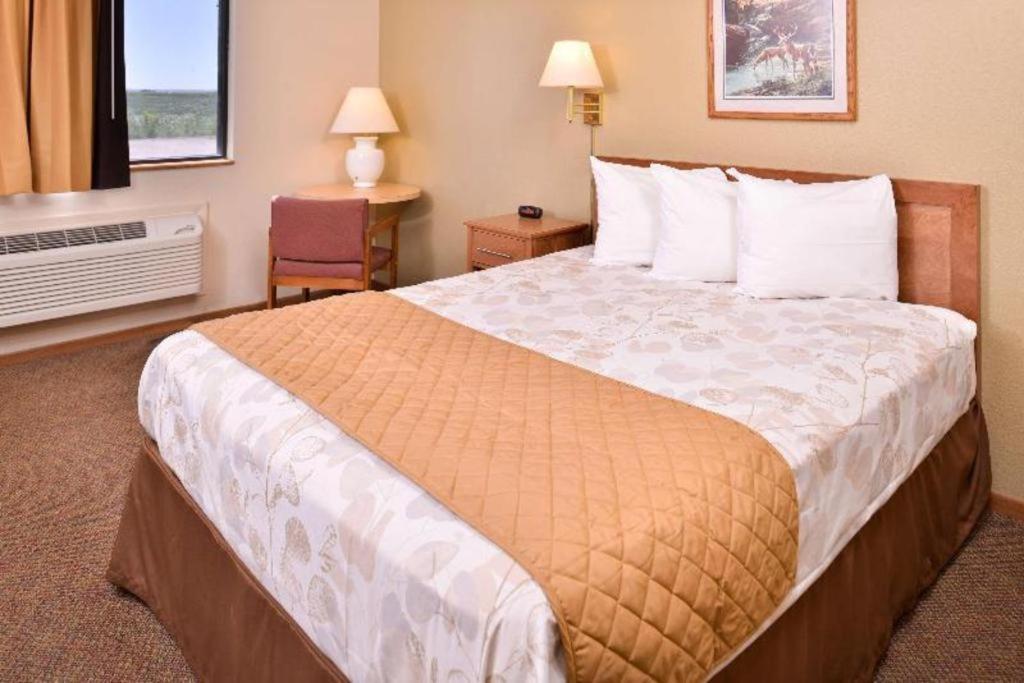Americas Best Value Inn Missouri Valley Екстер'єр фото